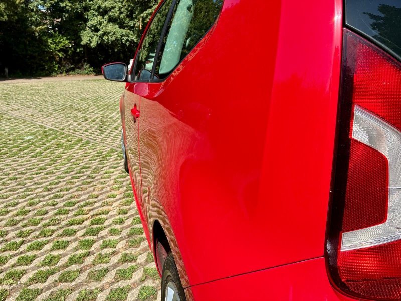 volkswagen up! 1.0 move up! euro 6 3dr £5,595 monthly from £103.14 make:  model: up! body: hatchback mileage: 46,000 year:...